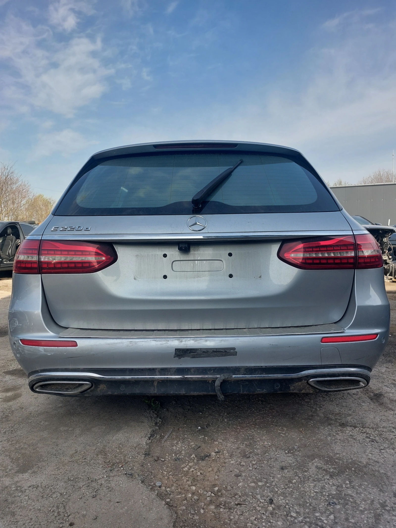 Mercedes-Benz E 220 d W213 FACELIFT SPORT, снимка 10 - Автомобили и джипове - 54204581