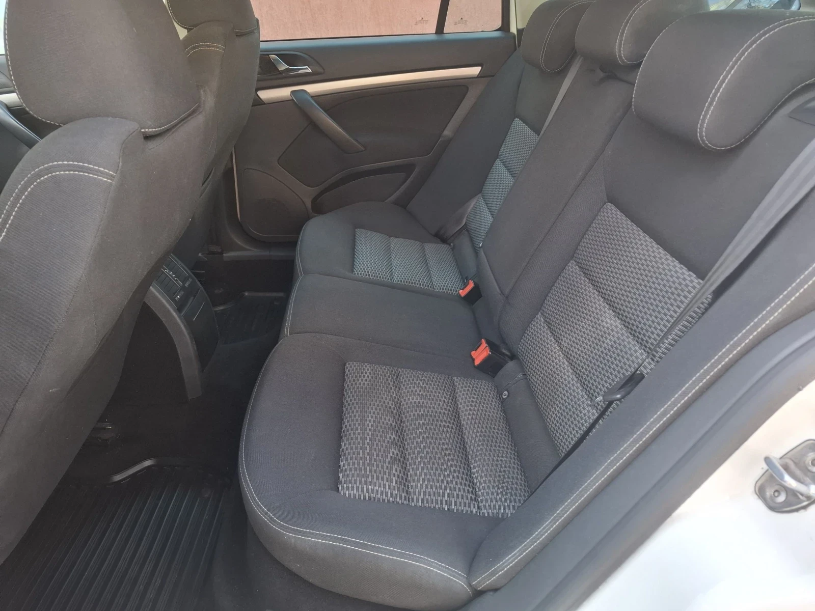 Skoda Octavia Euro5B.  2.0TDI | Mobile.bg � ����������� 14