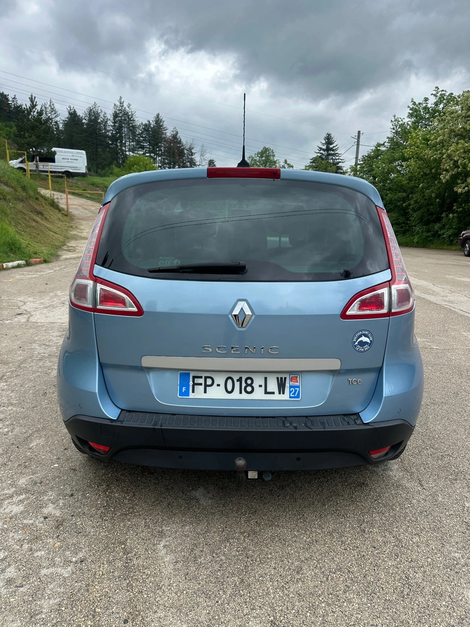Renault Scenic 1.4TCE, снимка 6 - Автомобили и джипове - 54486001