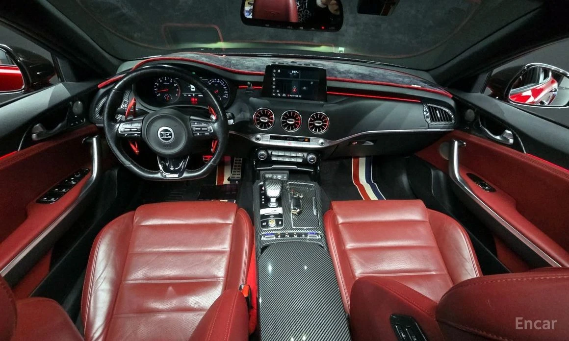 Kia Stinger, снимка 7 - Автомобили и джипове - 54573748