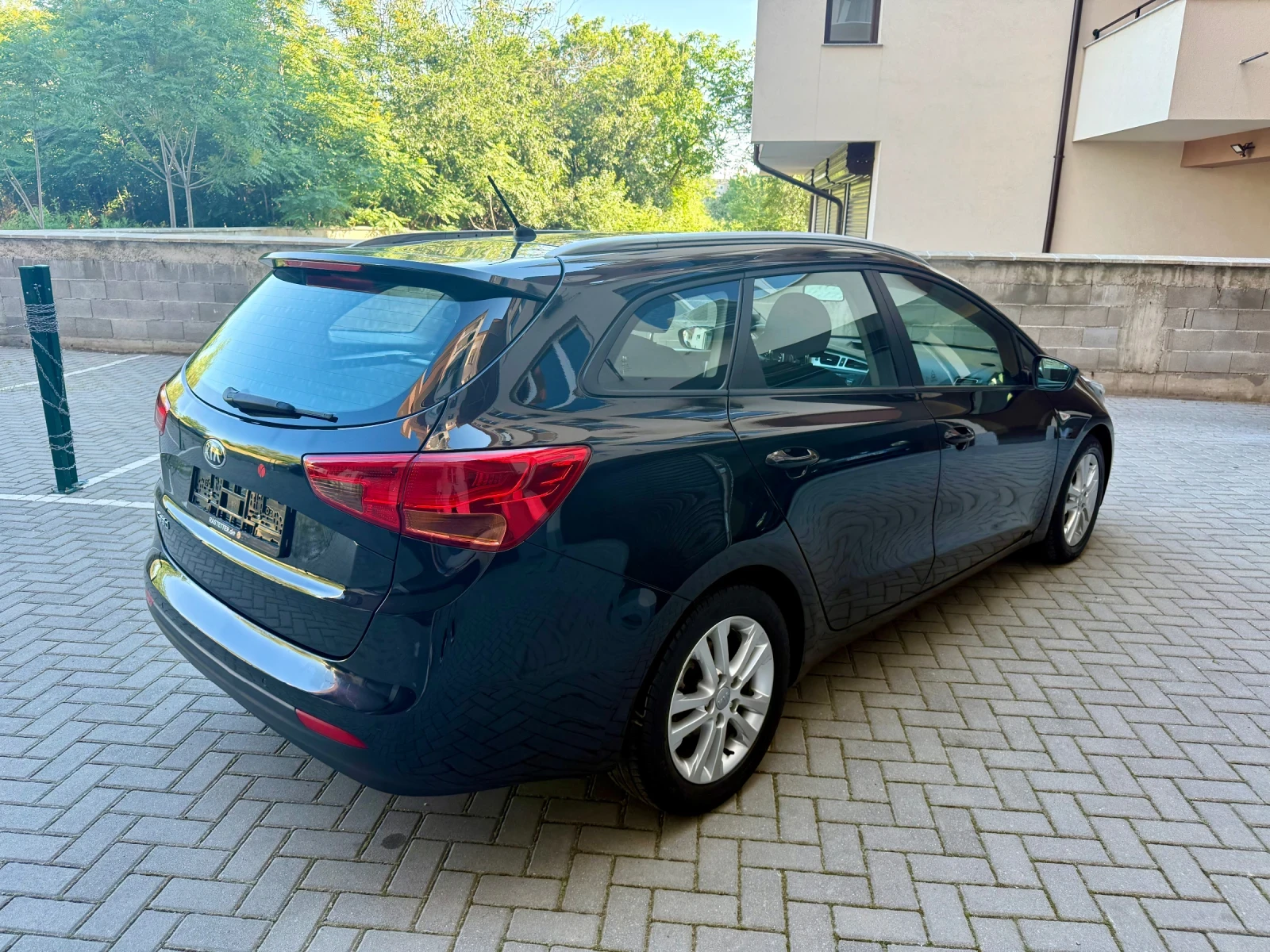 Kia Ceed, снимка 7 - Автомобили и джипове - 54846756