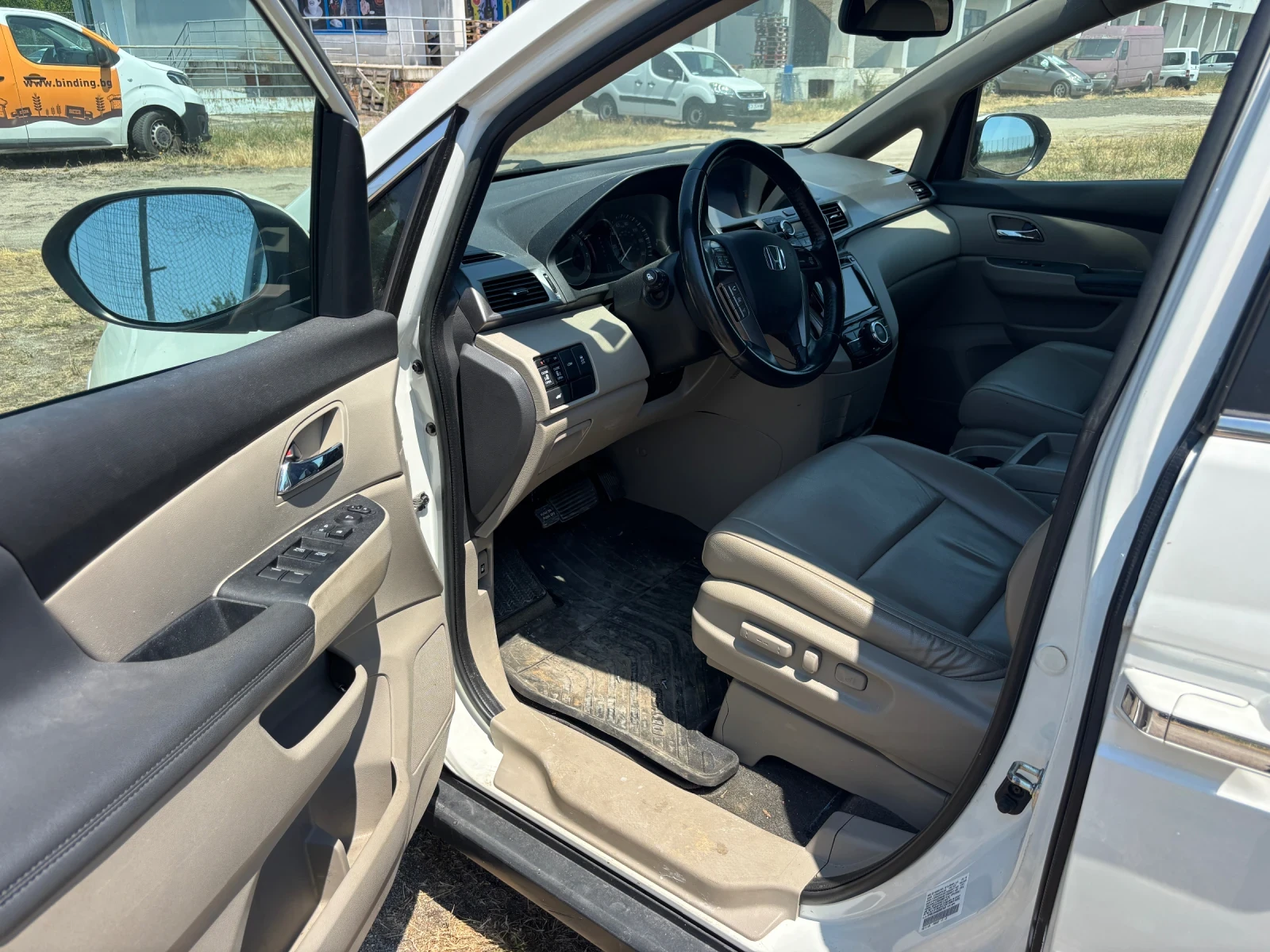 Honda Odyssey, снимка 6 - Автомобили и джипове - 55119132