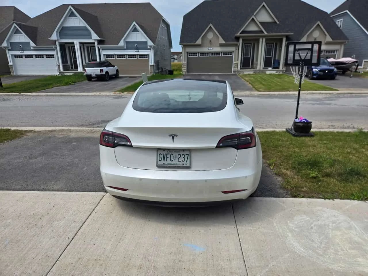 Tesla Model 3 * RWD * CARFAX * АВТОКРЕДИТ БЕЗ ПЪРВОНАЧАЛНА * , снимка 9 - Автомобили и джипове - 55257254