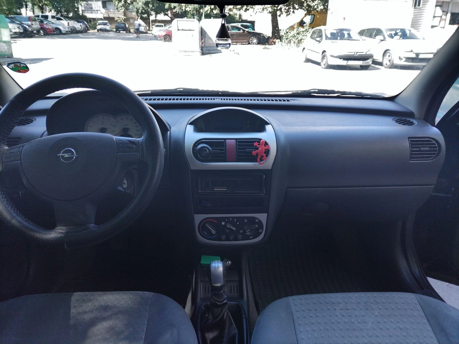 Opel Corsa, снимка 11 - Автомобили и джипове - 55578741