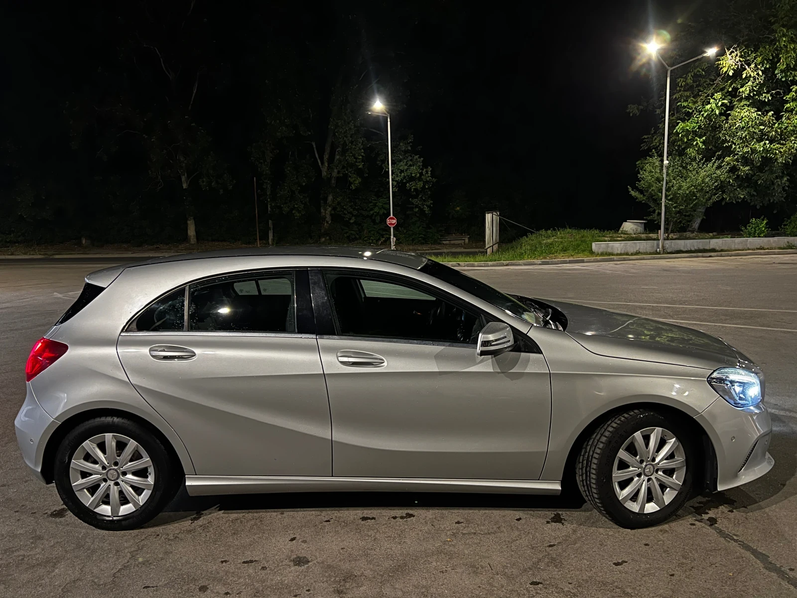 Mercedes-Benz A 180 ? Mercedes-Benz A-Class 180 d (2017)   AMG Line