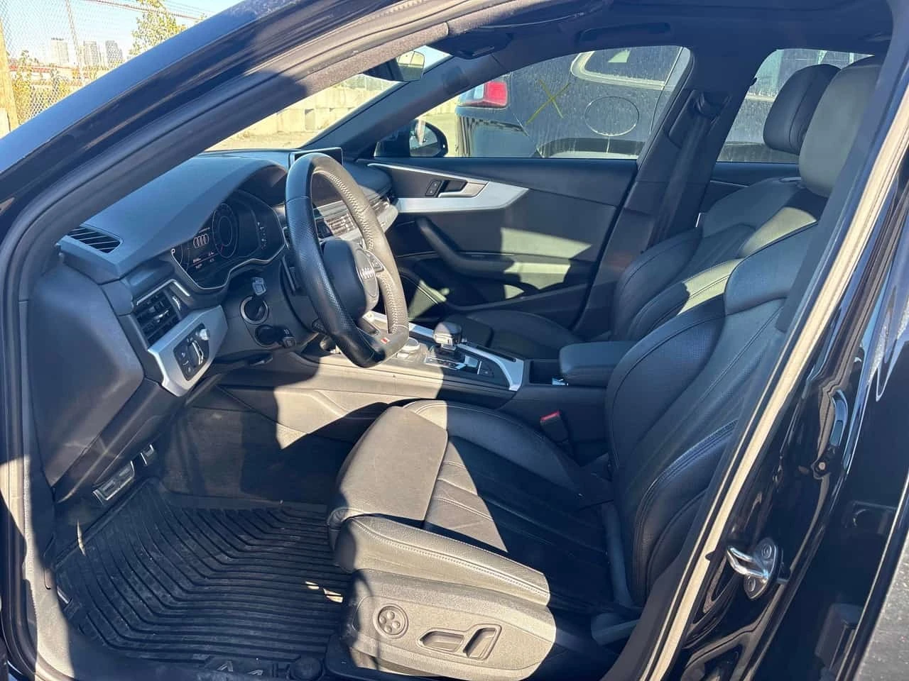 Audi A4 * Technik * CARFAX * ЦЕНА ДО БГ, снимка 13 - Автомобили и джипове - 56702507