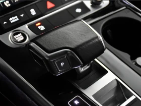 Audi Q7 S-Line l Quattro l Progressive l Pano Roof l AWD, снимка 14