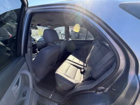 Kia Sorento 2.5 crdi 140кс, снимка 8