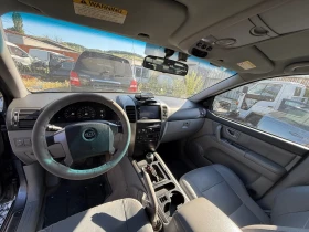 Kia Sorento 2.5 crdi 140кс - 111 € / 217.10 лв. - 74141747 7