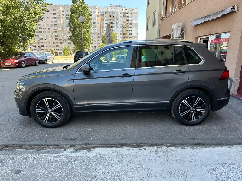 VW Tiguan Обслужен, снимка 4 - Автомобили и джипове - 47655618