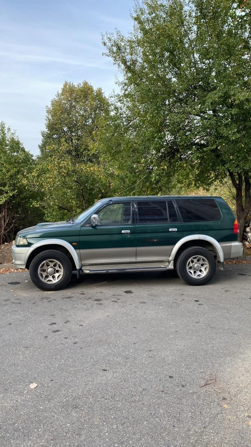 Mitsubishi Pajero sport 2.5TDI, снимка 2 - Автомобили и джипове - 49171852