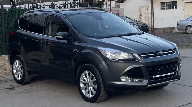 Ford Kuga 2.0 TDCI 4X4 TITANIUM EURO 6B Напълно обслужен, снимка 3 - Автомобили и джипове - 49248972