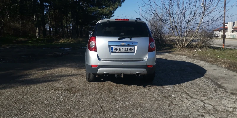 Chevrolet Captiva 2.2crdi6+ 1, снимка 3 - Автомобили и джипове - 49387515