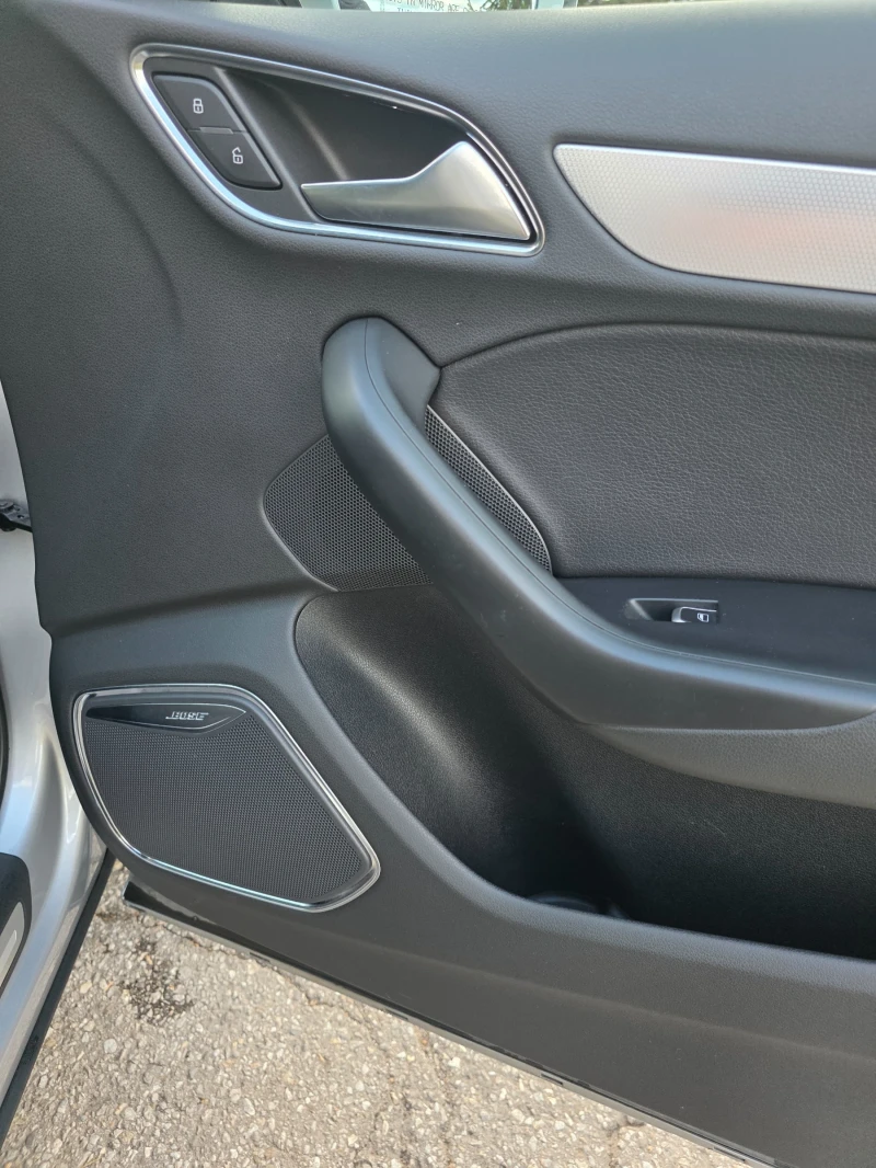 Audi Q3, снимка 12 - Автомобили и джипове - 52501478