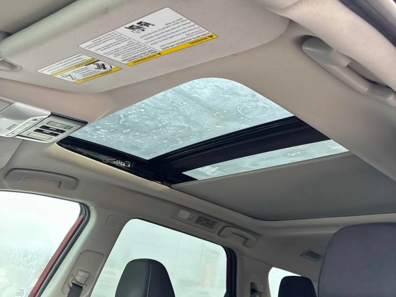 Nissan Pathfinder * 4WD * CARFAX * БЕЗ ПЪРВОНАЧАЛНА ВНОСКА, снимка 14 - Автомобили и джипове - 53033361