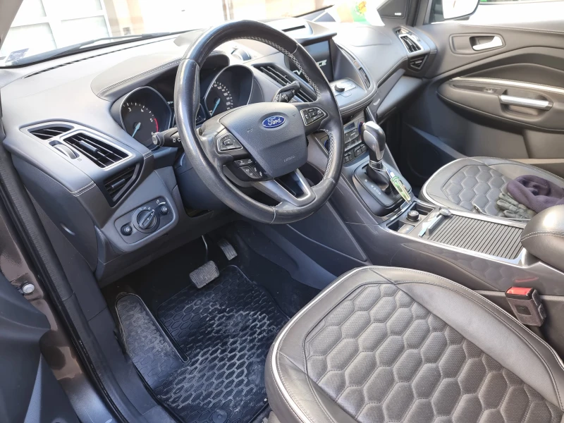 Ford Kuga  Vignale AWD 4x4 Automatic Full Extras, снимка 6 - Автомобили и джипове - 53479034