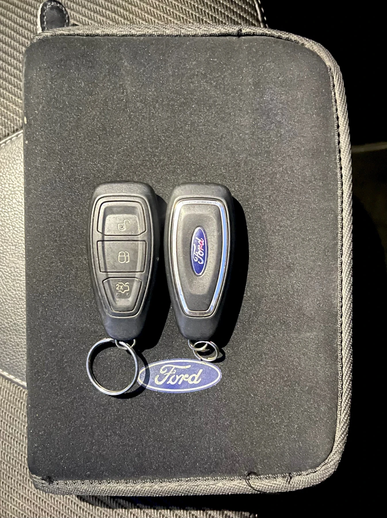 Ford Kuga 2.0 TDCI 4X4 TITANIUM EURO 6B   | Mobile.bg   17