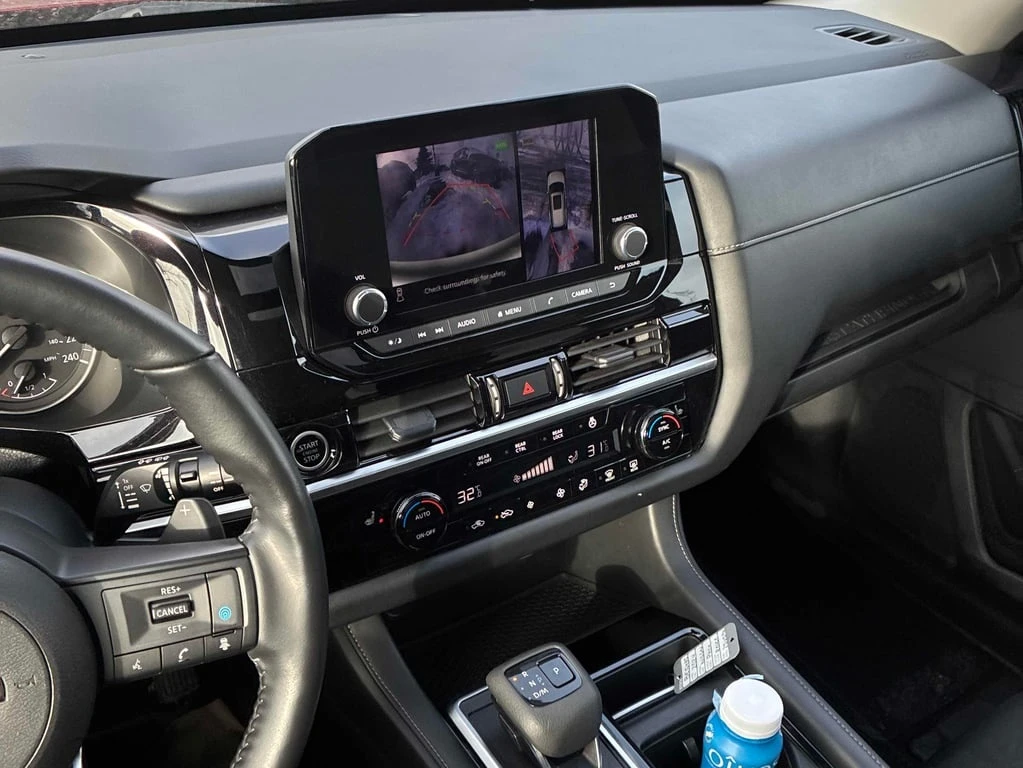 Nissan Pathfinder * 4WD * CARFAX * БЕЗ ПЪРВОНАЧАЛНА ВНОСКА - изображение 9