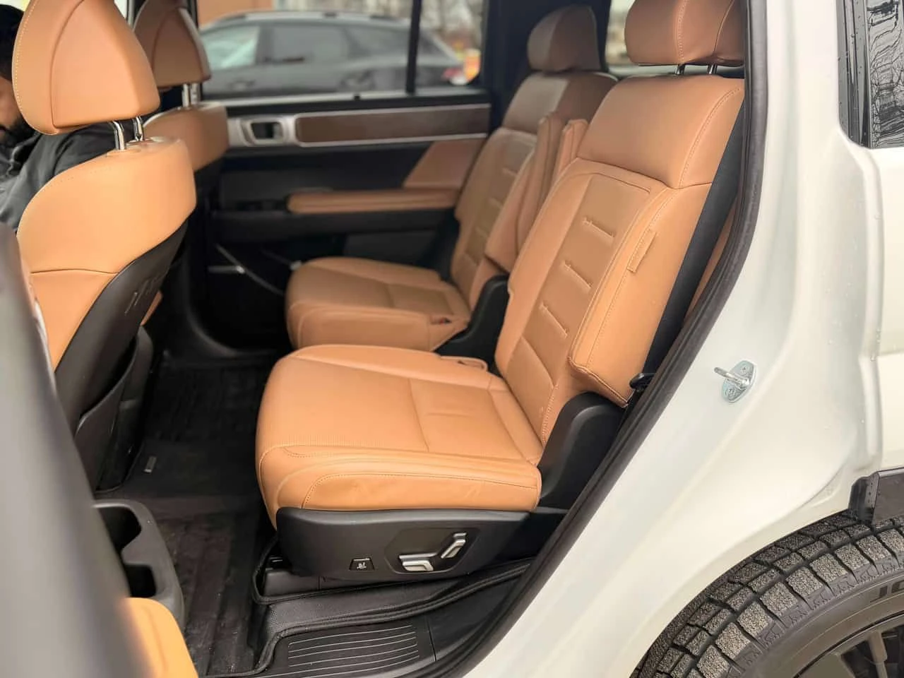 Hyundai Santa fe * Ultimate Calligraphy NHL Special Edition * BOSE*, снимка 10 - Автомобили и джипове - 53942932