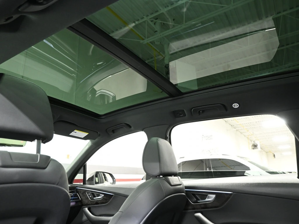 Audi Q7 PanoRoof Ambient Light С РЕГИСТРАЦИЯ & АВТО КРЕДИТ, снимка 14 - Автомобили и джипове - 53995496