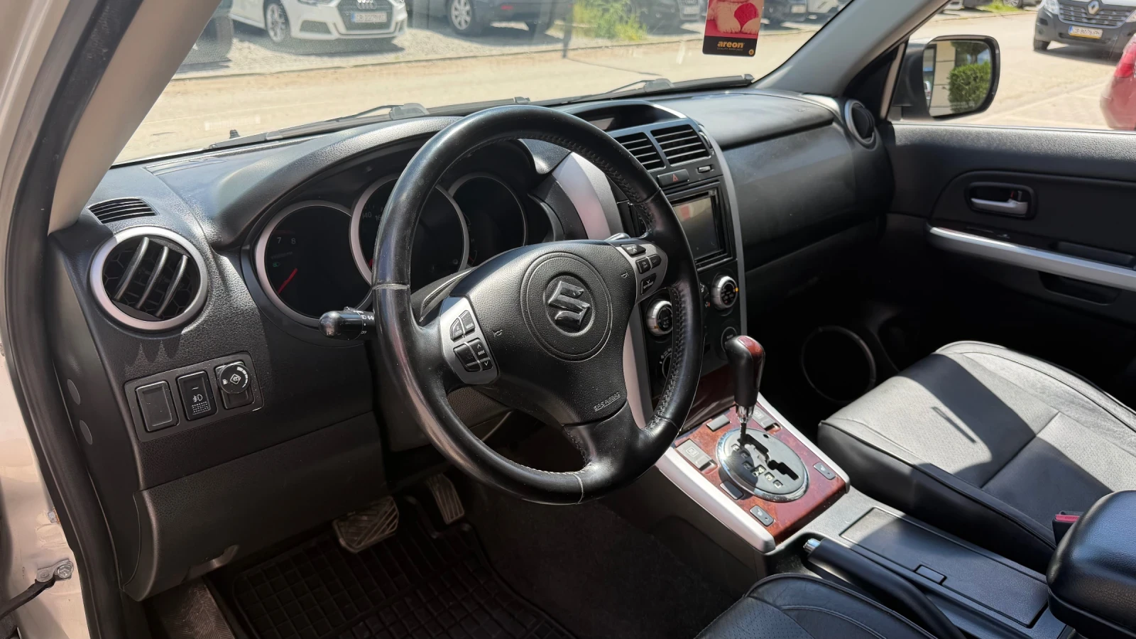 Suzuki Grand vitara ГАЗ, снимка 7 - Автомобили и джипове - 54715720