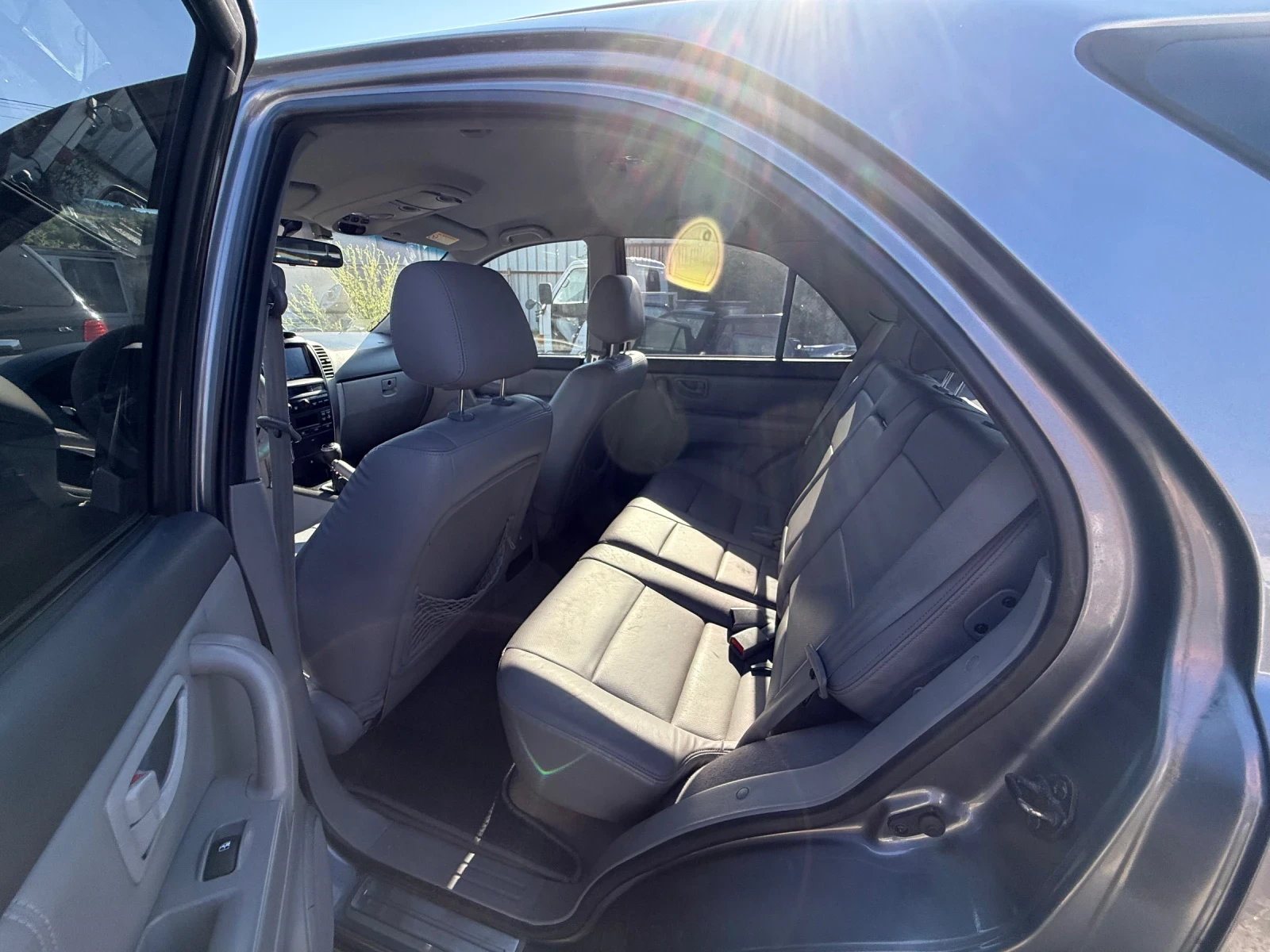 Kia Sorento 2.5 crdi 140кс, снимка 8 - Автомобили и джипове - 55080804