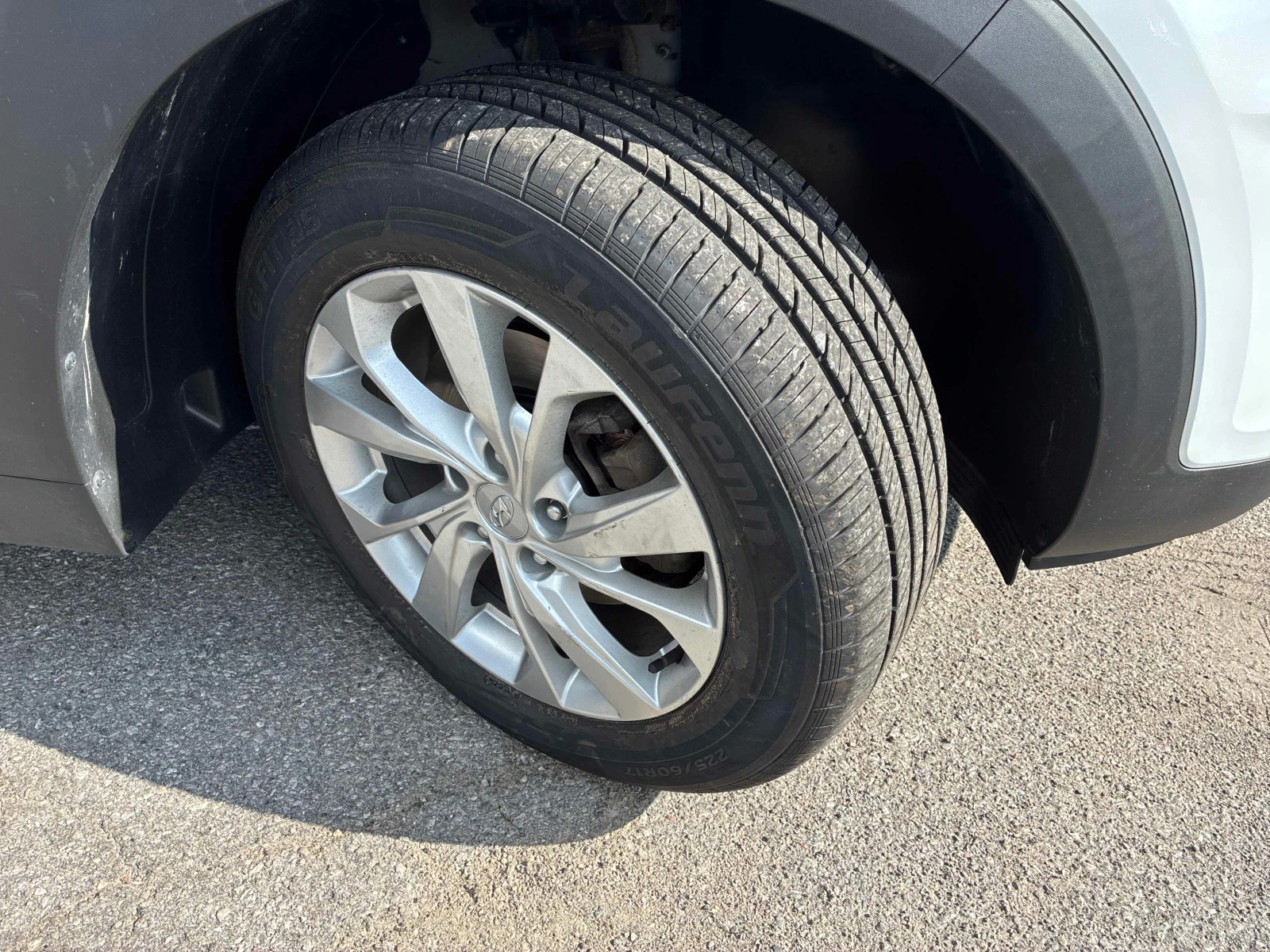 Hyundai Tucson * Preferred * CARFAX * ��� ������������ ������ | Mobile.bg � ����������� 7