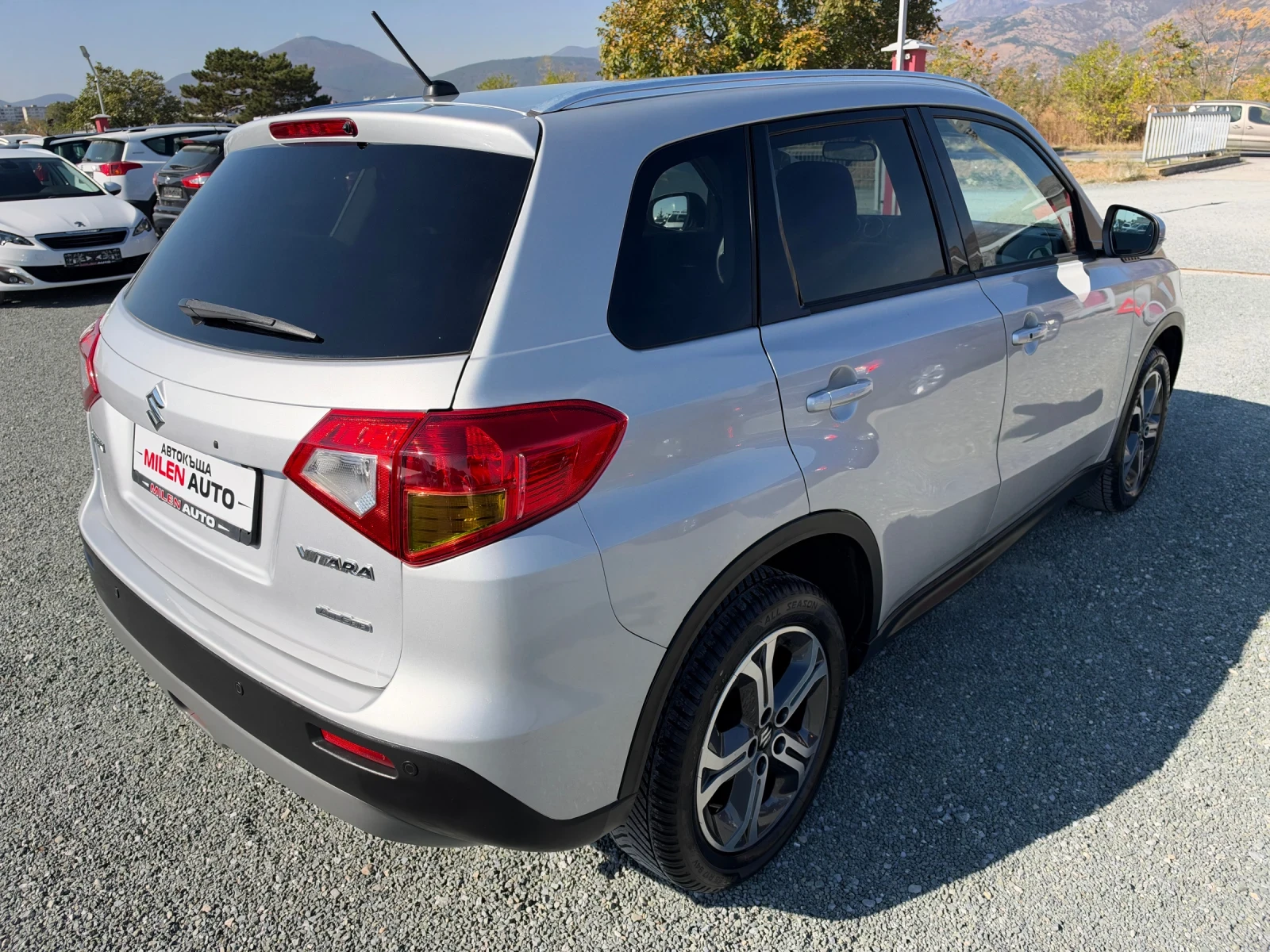 Suzuki Vitara (KATO НОВА)^(4x4), снимка 6 - Автомобили и джипове - 56573370
