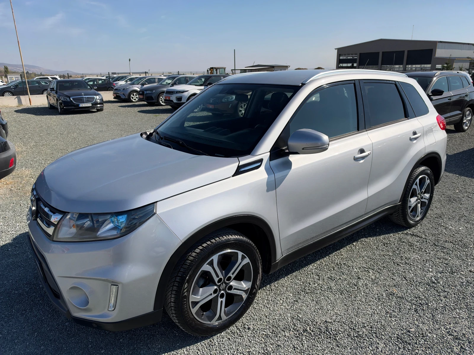 Suzuki Vitara (KATO НОВА)^(4x4)