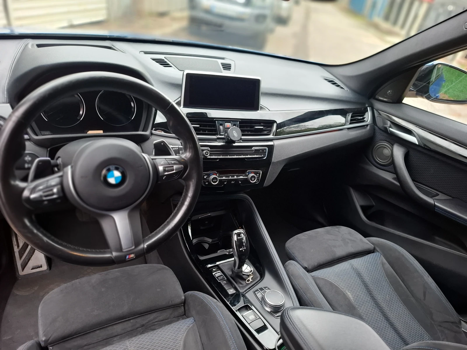 BMW X1, снимка 8 - Автомобили и джипове - 56656888