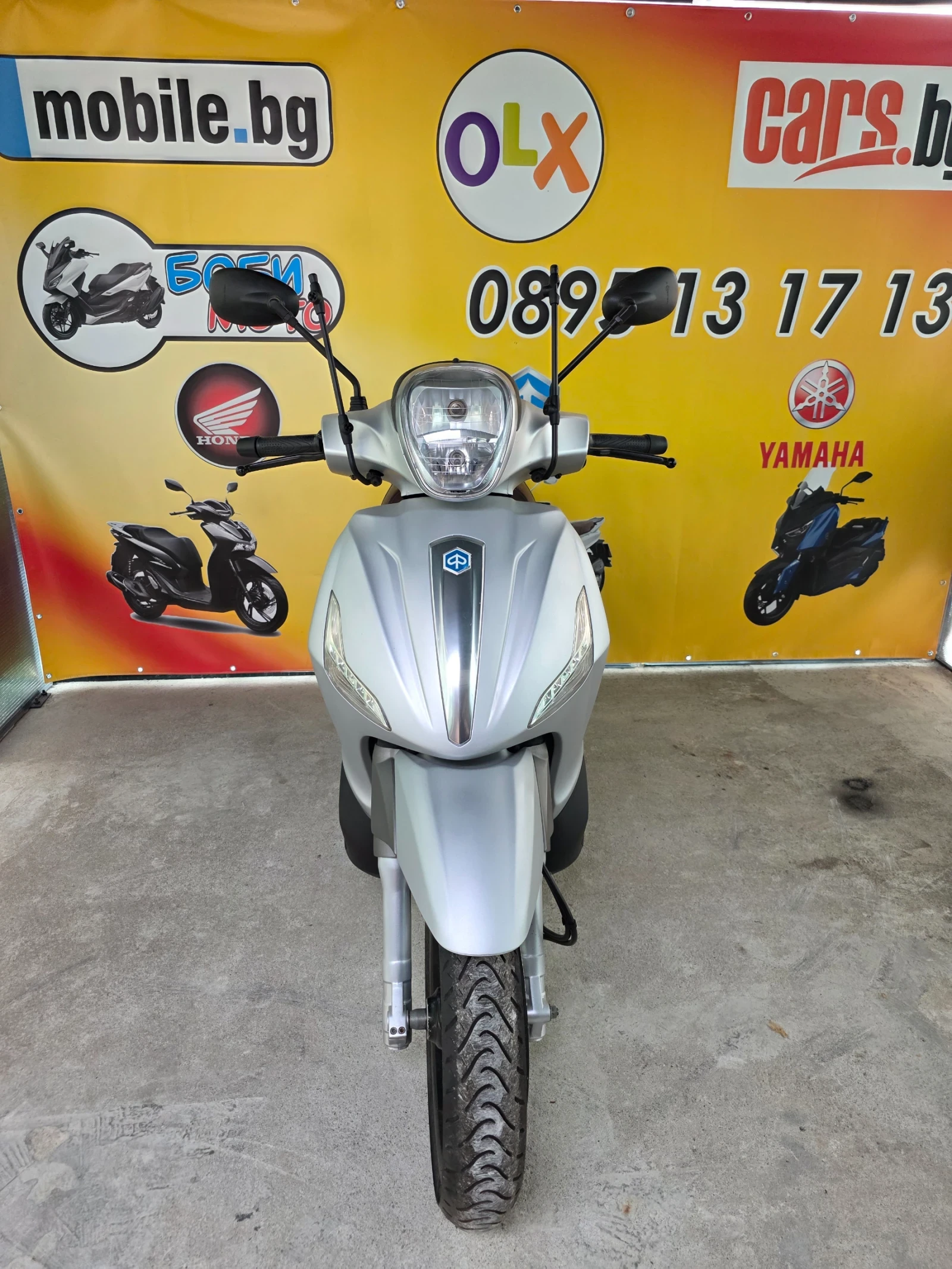 Piaggio Beverly 350i, снимка 2 - Мотоциклети и мототехника - 55245611