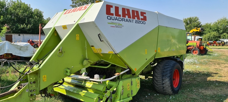 Балировачка Claas QUADRANT 2200, снимка 3 - Селскостопанска техника - 37513235