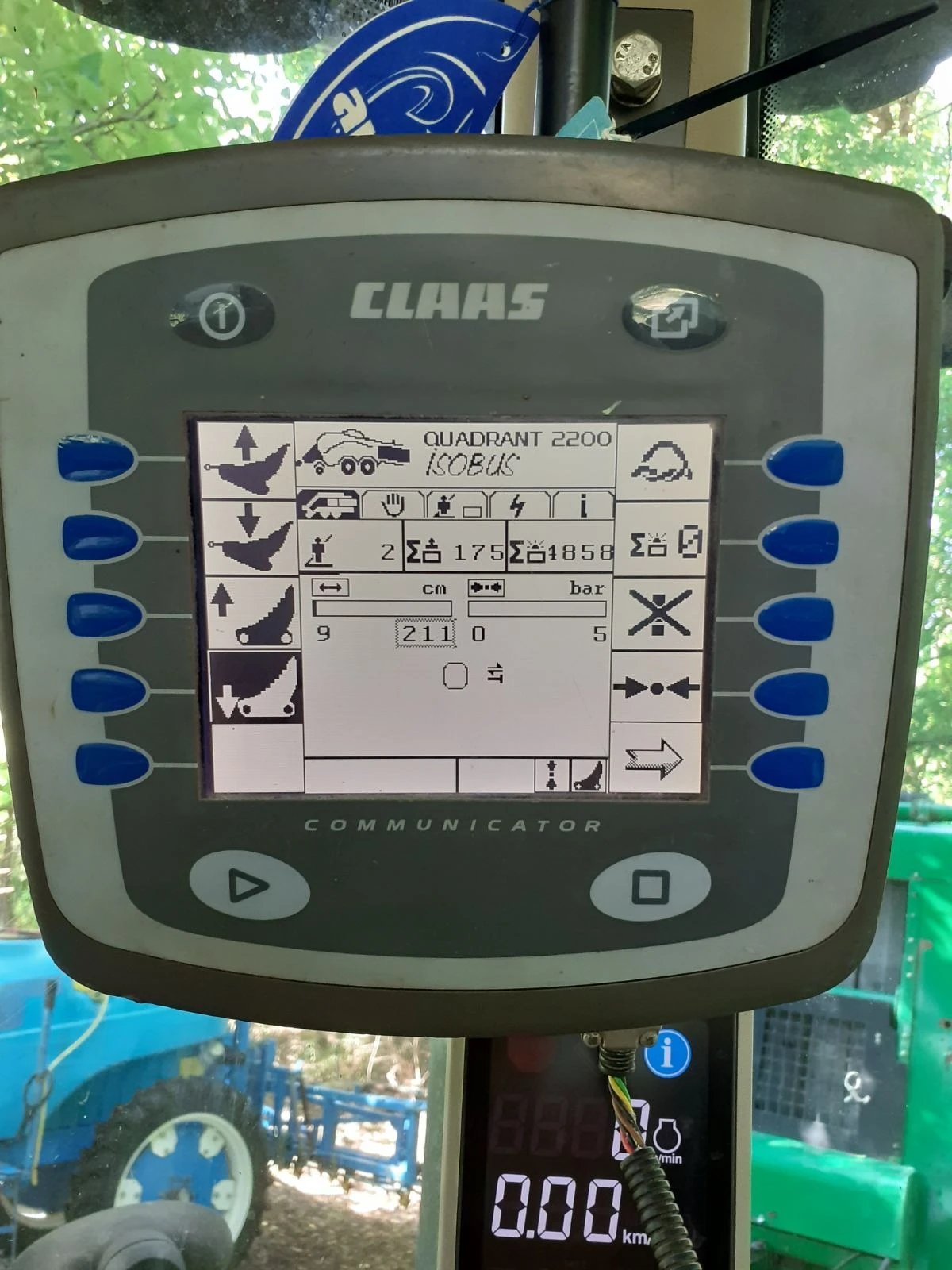  Claas QUADRANT 2200 | Mobile.bg   15