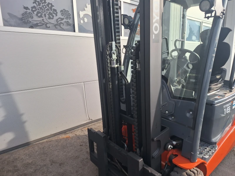 Електрокар Toyota 8FBE16T, снимка 5 - Индустриална техника - 53272050