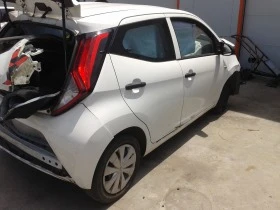 Toyota Aygo 1.0i, снимка 14