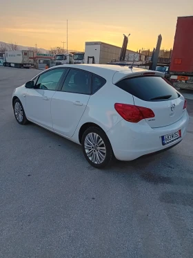 Opel Astra 1, 3 ECOflex 95hp , снимка 7