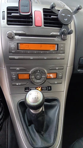 Toyota Auris - 7899 лв. / 4038.69 € - 36668921 9
