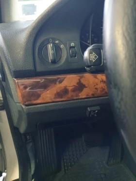 BMW 523 2.3i бензин, снимка 6