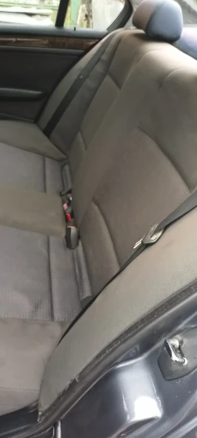 BMW 320 - 2000 € / 3911.66 лв. - 30752708 9