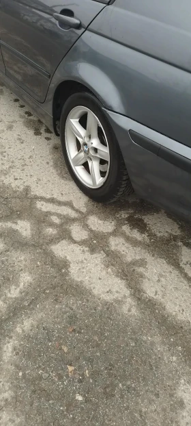 BMW 320 - 2000 € / 3911.66 лв. - 30752708 8