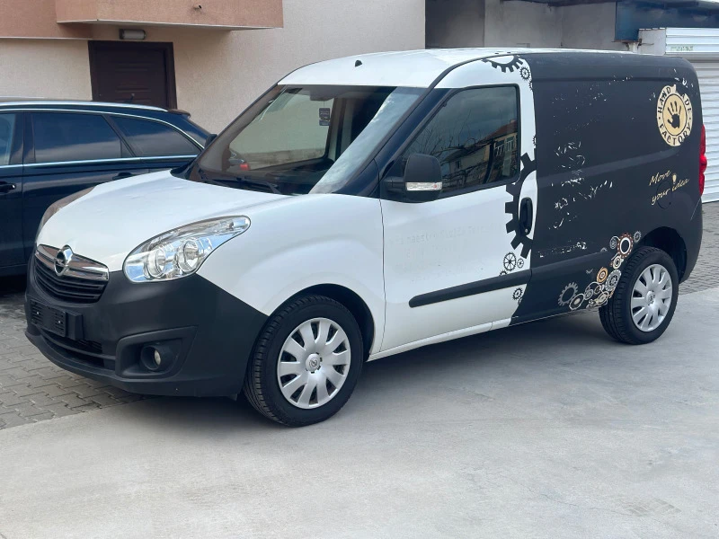 Opel Combo 1.4 BENZ/METAN EURO 5B, снимка 3 - Автомобили и джипове - 46355613