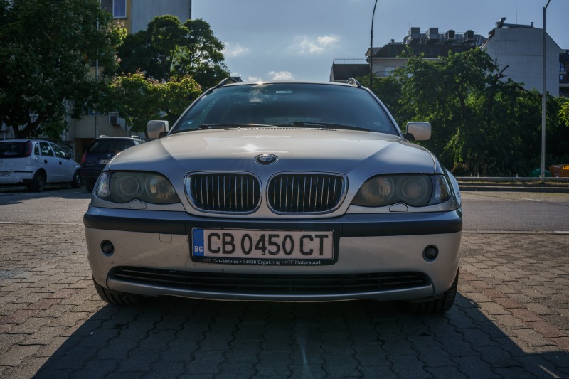 BMW 320 E46, снимка 3 - Автомобили и джипове - 46239900