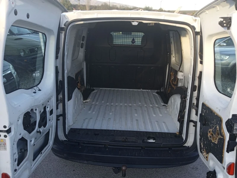 Renault Kangoo 1.5 dci 149000km, снимка 8 - Автомобили и джипове - 48402965