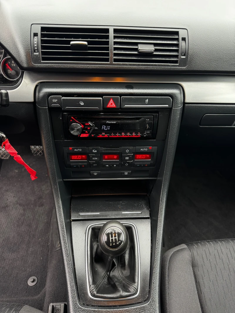 Audi A4 1.6-102* КЛИМА* НОВ ВНОС* , снимка 7 - Автомобили и джипове - 51956477