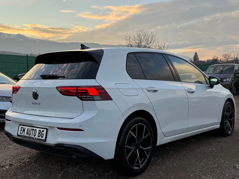 VW Golf 8 2.0TDI DSG 150hp, снимка 4 - Автомобили и джипове - 52830427