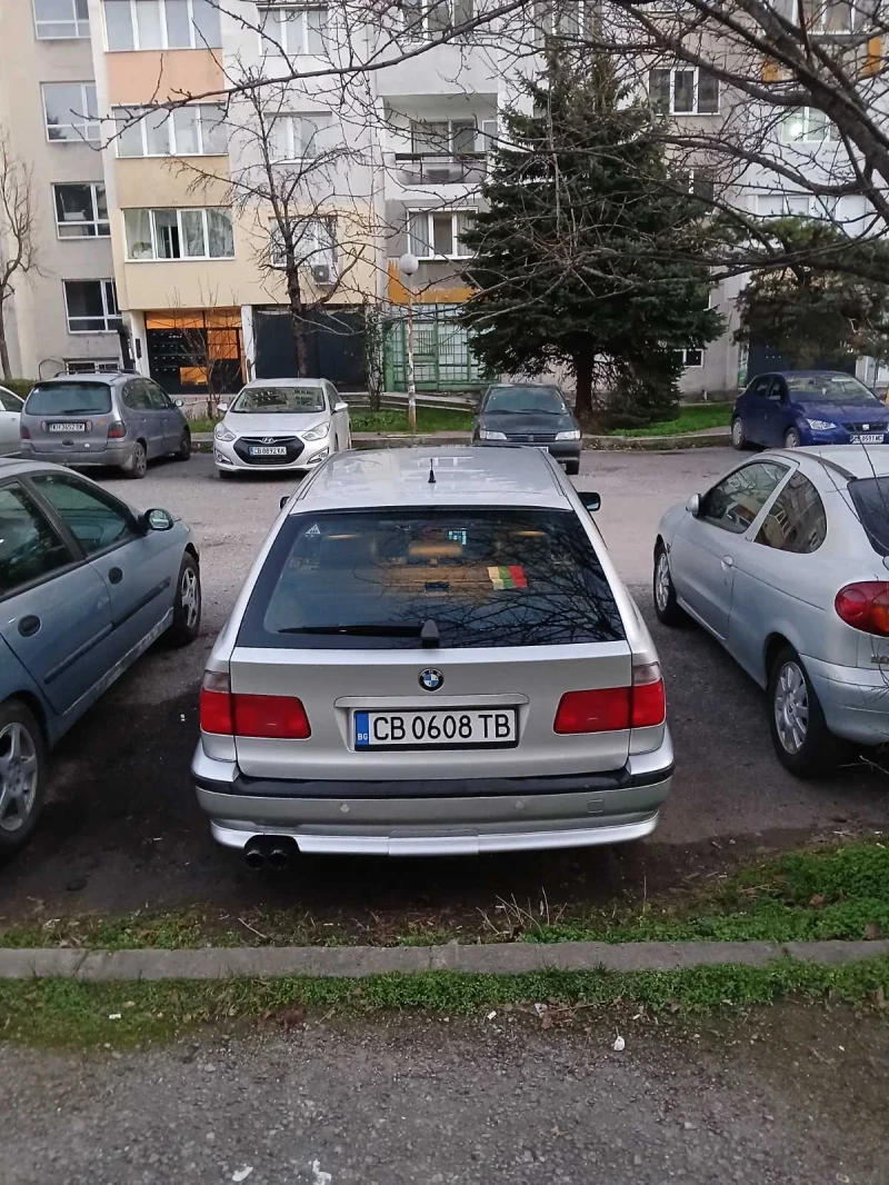 BMW 523 2.3i бензин, снимка 9 - Автомобили и джипове - 52855390