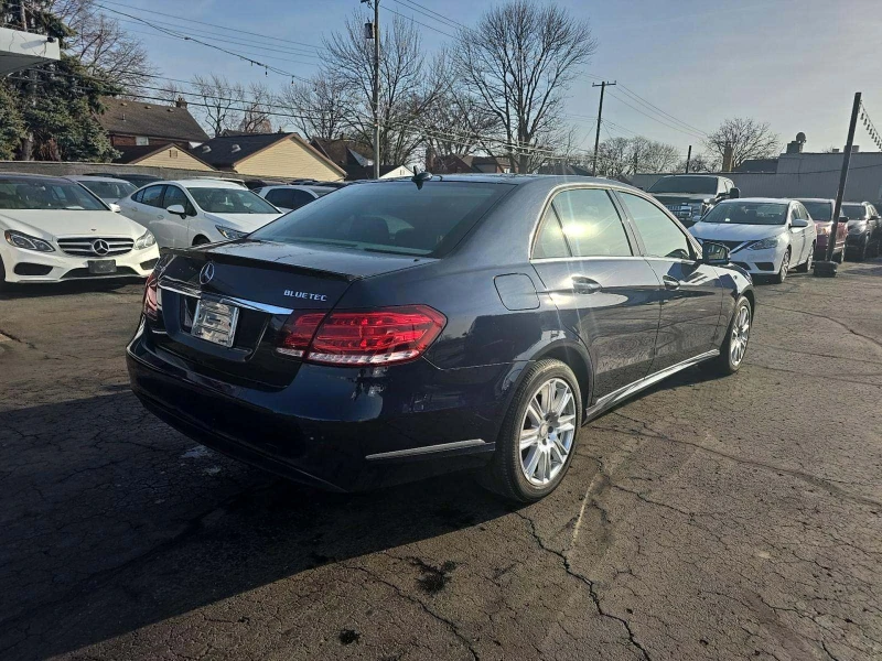 Mercedes-Benz E 250, снимка 3 - Автомобили и джипове - 52977451