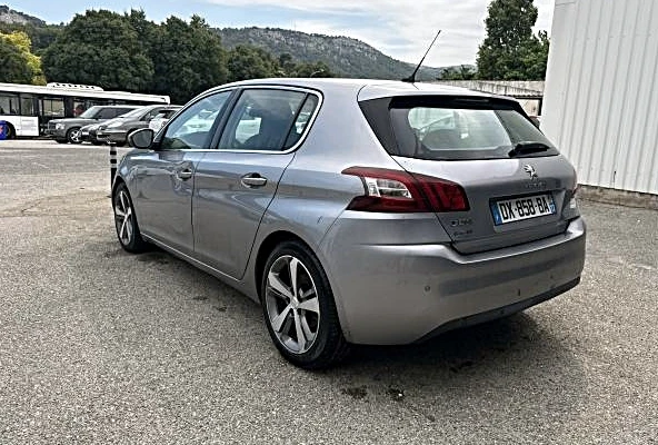 Peugeot 308 ALLURE - изображение 7