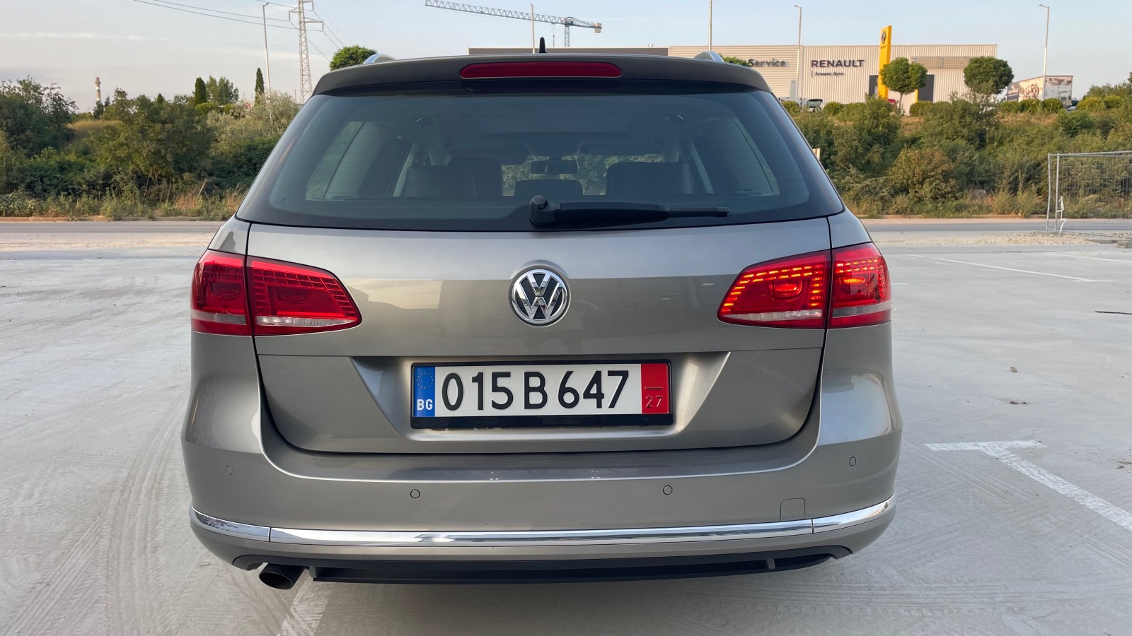 VW Passat NAVI - изображение 6