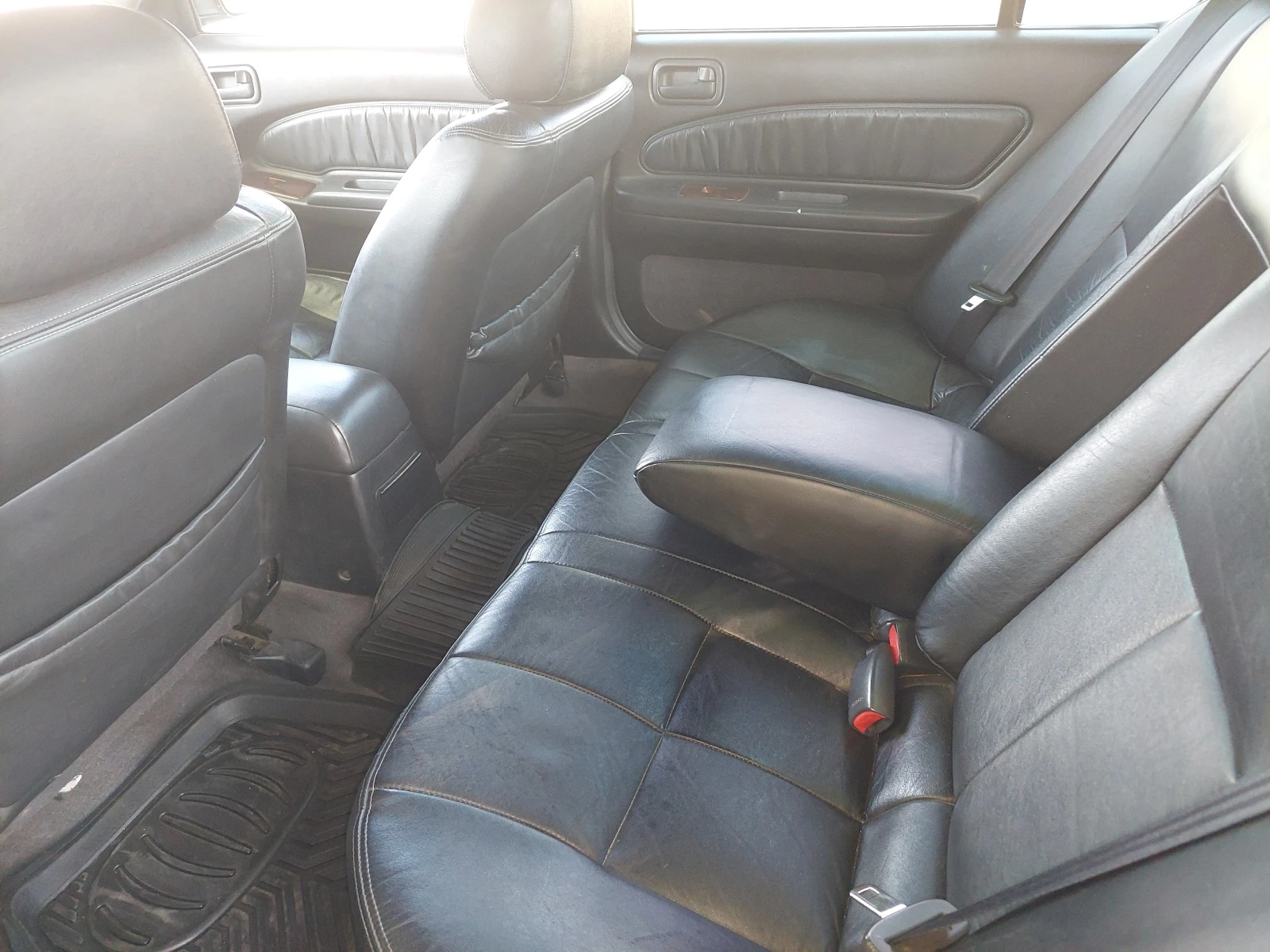 Nissan Maxima QX IV (A32) | Mobile.bg   12